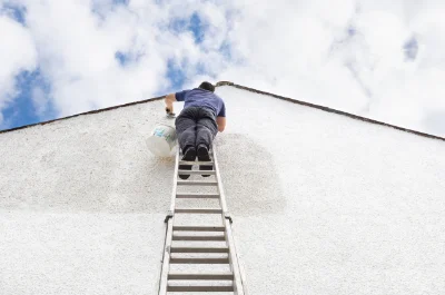 Peinture extérieure à Cravencères — façades et ravalement